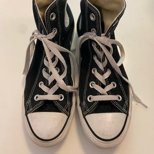 Black Converse